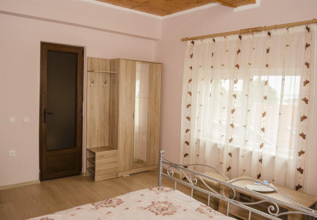 Vila De La Mare Apartment Ефорие Суд Екстериор снимка
